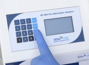  اجهزة املاح وغازات الدم electrolyte and blood gas analyzer