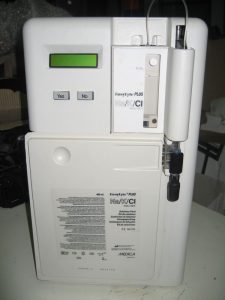 اجهزة املاح وغازات الدم electrolyte and blood gas analyzer